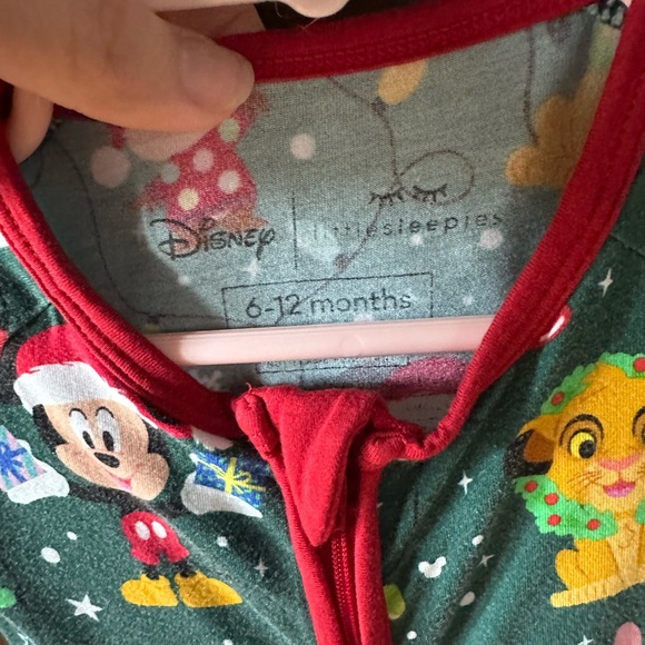 🎄Little Sleepies Disney Christmas Party 100 Anniversary - Picture 3 of 3